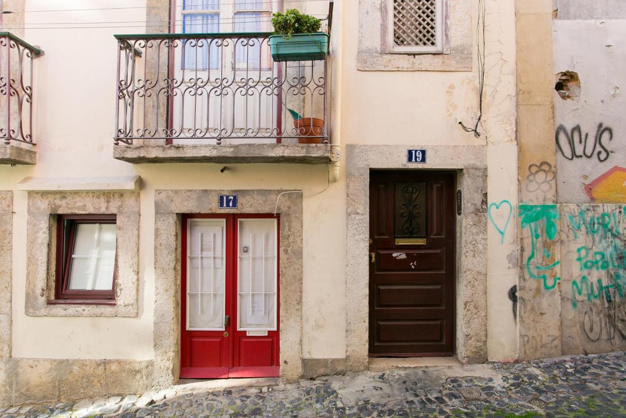 Down Chiado Easy Lissabon